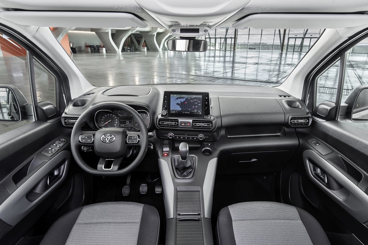 Toyota Proace City Verso 1.2L 110 PS manual  (2019-2023)