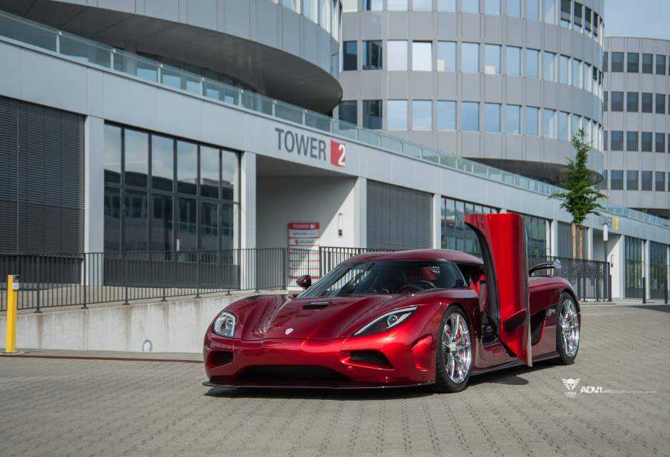 Koenigsegg Agera R blinkt met velgen van ADV.1