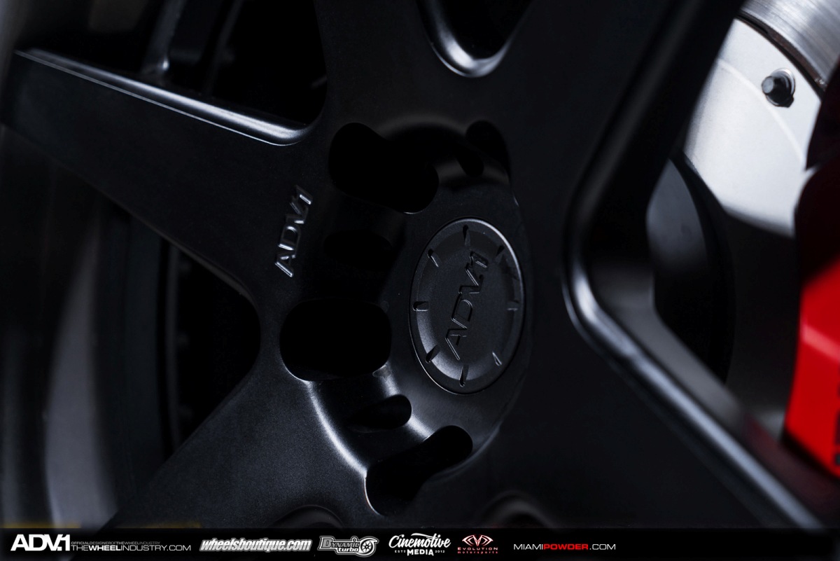 McLaren MP4-12C met ADV.1 velgen levert mooie plaatjes op