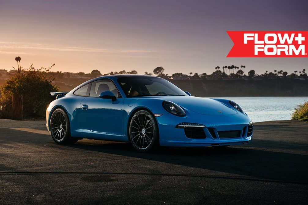 HRE heeft perfecte velgen voor je smurfblauwe Porsche 911 Carrera S