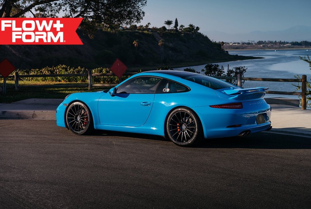 HRE heeft perfecte velgen voor je smurfblauwe Porsche 911 Carrera S