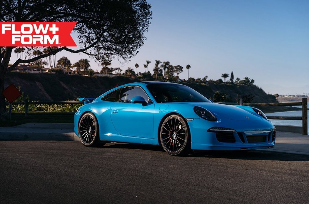 HRE heeft perfecte velgen voor je smurfblauwe Porsche 911 Carrera S