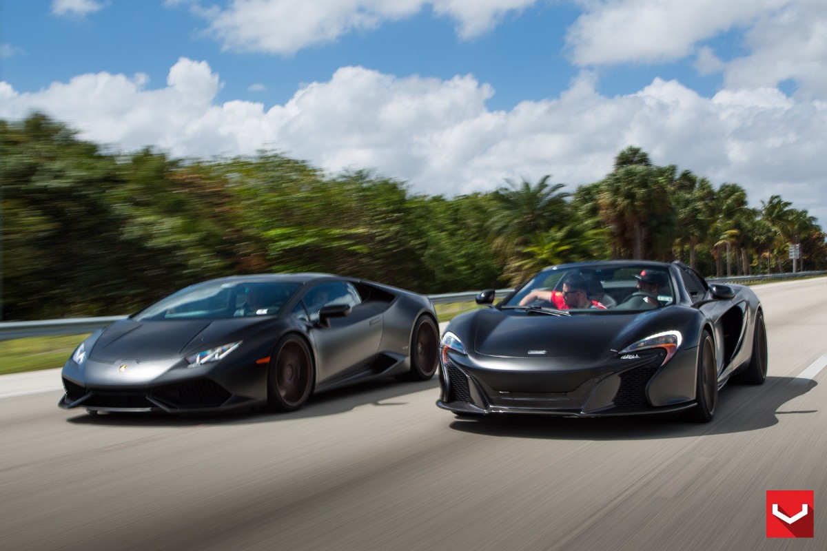 Volledige fotoshoot van Lamborghini Huracán en McLaren 650S Spider op Vossen Wheels