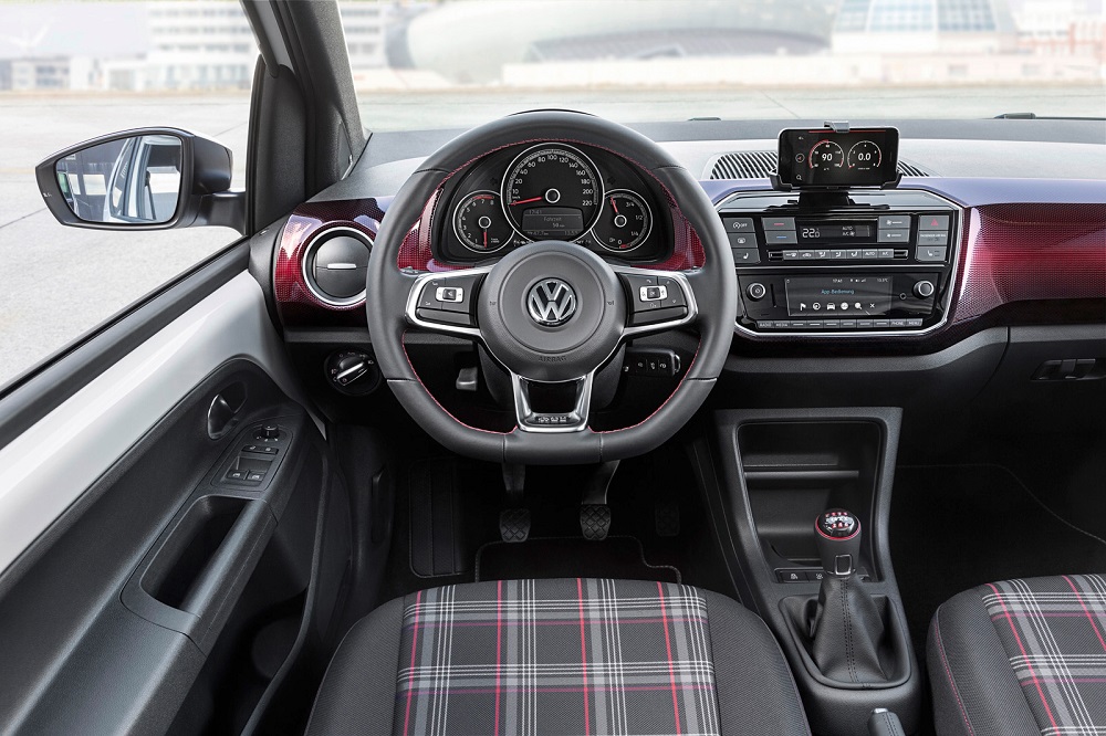 Volkswagen Up! GTI is eerbetoon aan eerste Golf GTI