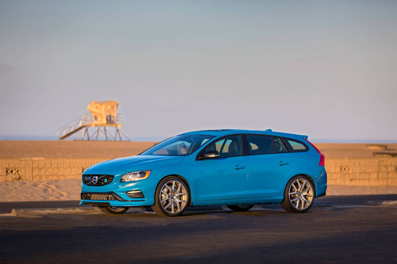 Schitterende fotoshoot met Volvo 850 T-5R en V60 Polestar