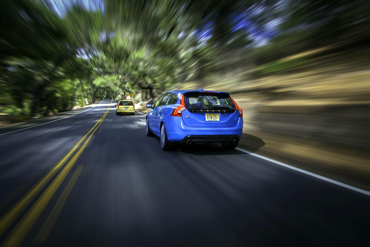 Schitterende fotoshoot met Volvo 850 T-5R en V60 Polestar