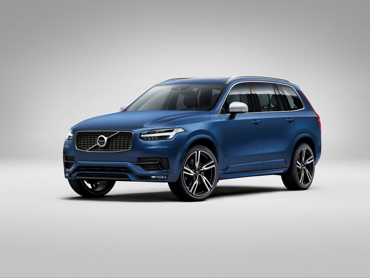 Volvo XC90 R-Design nu officieel