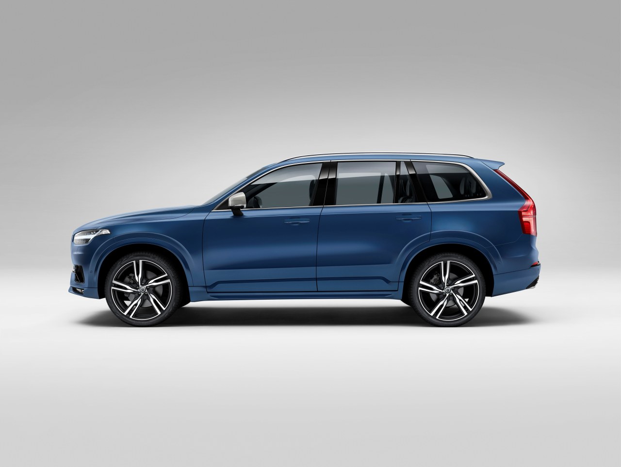 Volvo XC90 R-Design nu officieel