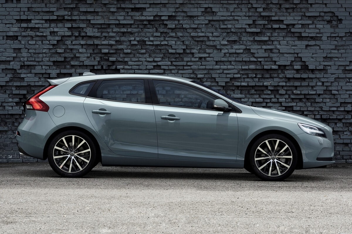 Volvo V40 T2 122 CV   (2016-2019)