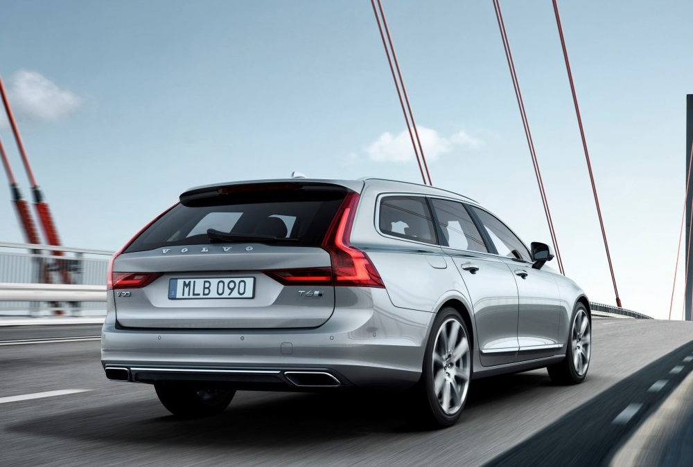 Volvo stelt nieuwe V90 officieel voor