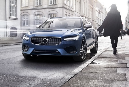 Volvo onthult S90 en V90 R-Design