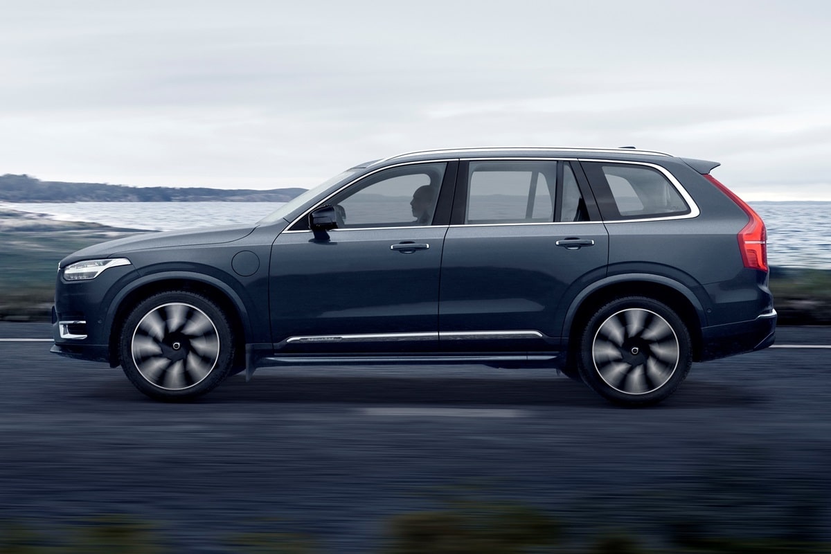 Pedane Laterali In Alluminio Per Volvo XC90 2019-2025 - Colore Argento, Set Da 2 Pezzi Con Staffe