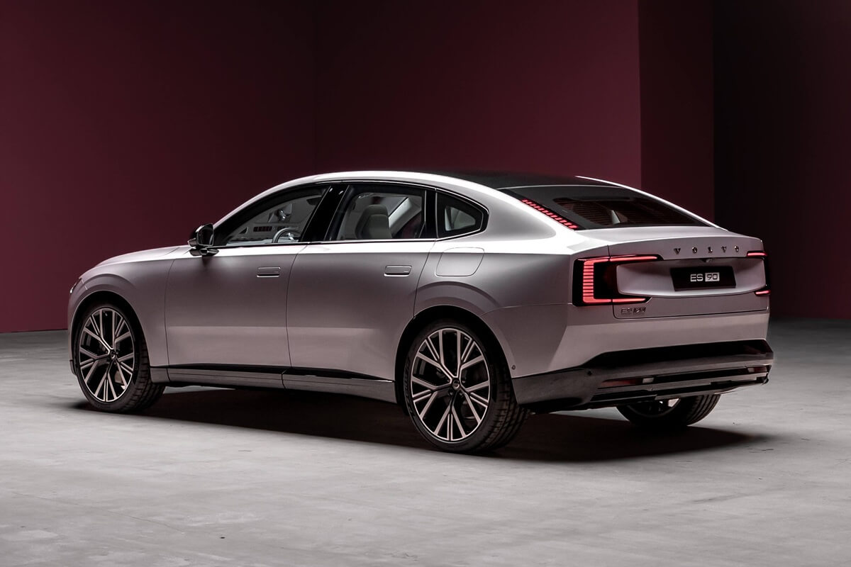 Volvo ES90 2025 extérieur arrière