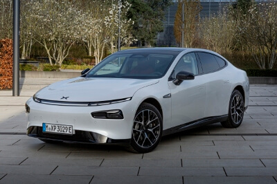 Xpeng P7 2023–2025